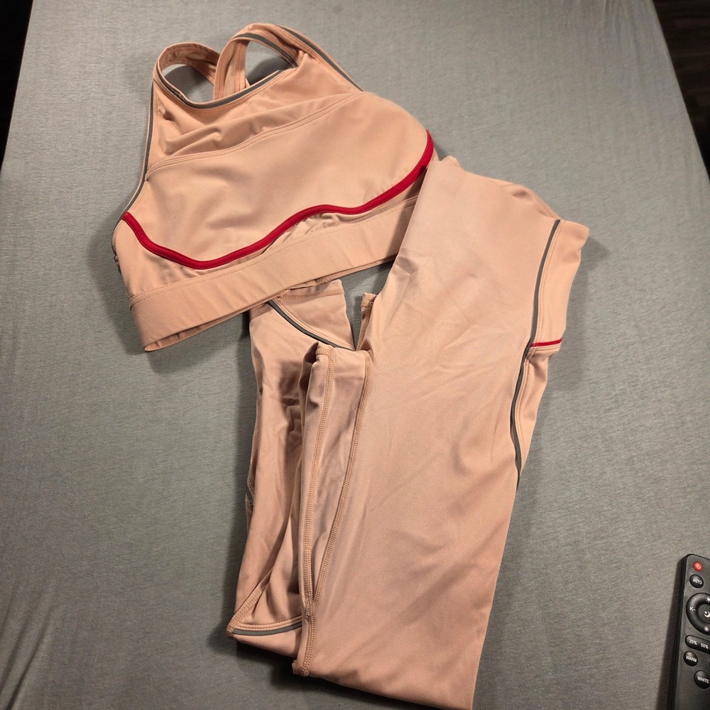 Fabletics Motion365 Activewear Set Peach Red Reflective Bra Leggings Small